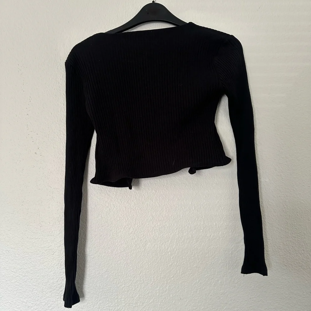 NWT Zara Ribbed Cropped Black Long Sleeve Crop Top Silver Clasp Cardigan